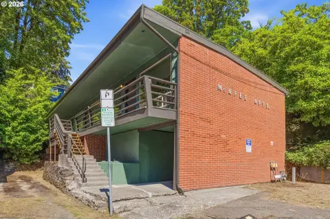 Turnkey Vacant Triplex Near OHSU