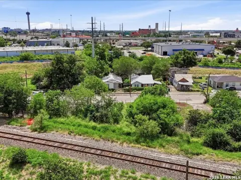 Cul-de-Sac Residential Lot