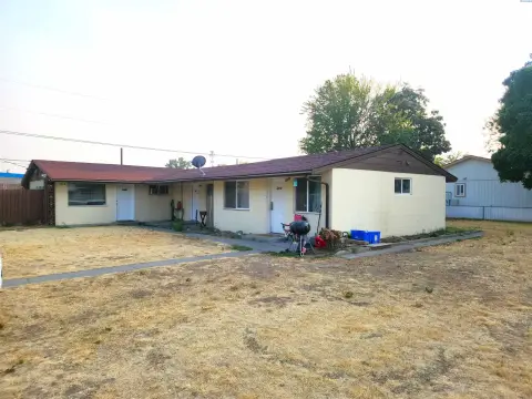 Fenced-Yard Triplex