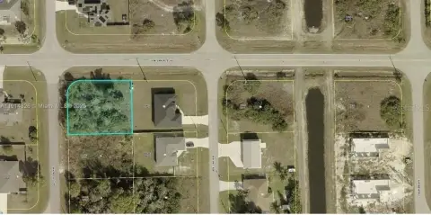 Corner Lot in Lehigh Acres