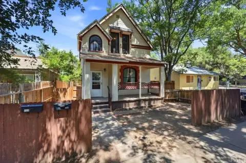 Duplex with Private Entrances