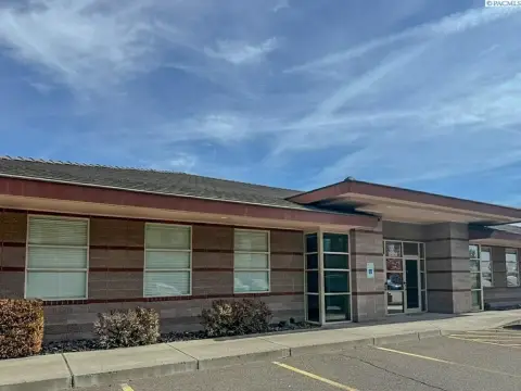Office Units Near Business Corridors