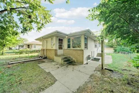 Side-by-Side Duplex with Fenced Yard