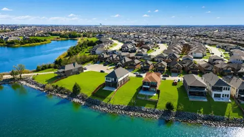 Lakefront Homesite with Marina Access