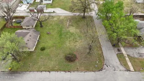 Residential Land in Pittsburg, Kansas