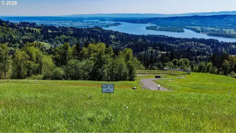 Columbia River View Land Parcel