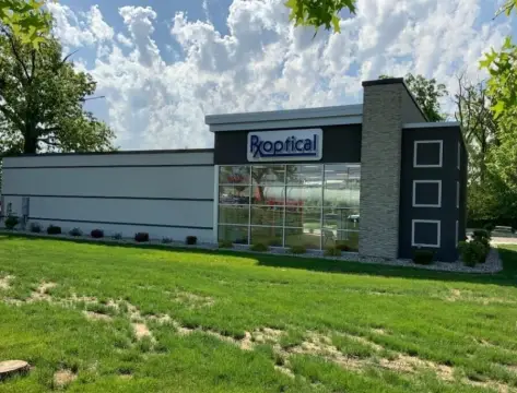Single-Tenant Optical Retail Building