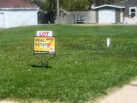 Residential Lot in Devils Lake