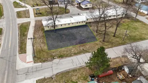 Commercial Lot in Cedar Falls