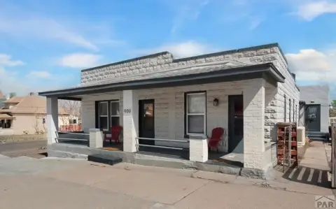 Furnished Triplex