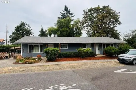 Side-by-Side Duplex with Private Yards