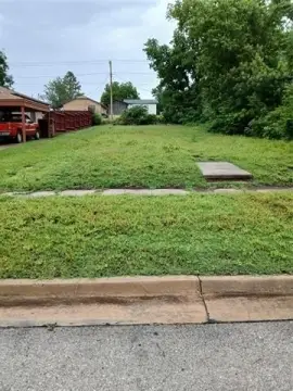 Residential Land in Bristow, OK