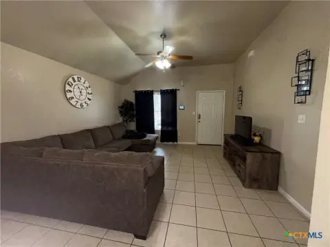 Updated Killeen Duplex: Income Potential