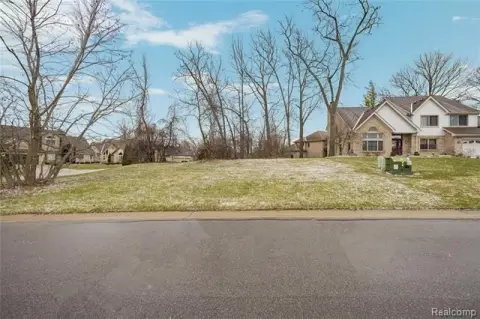 Waterfront Corner Buildable Lot