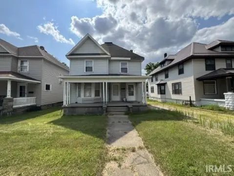 Two-Unit Duplex Needs Repairs