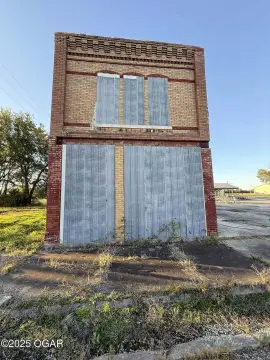 Two-Story Brick Building in West Mineral