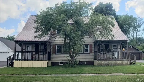 Side-by-Side Duplex with Private Entrances