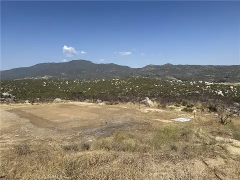 Agricultural Land with Mountain Views