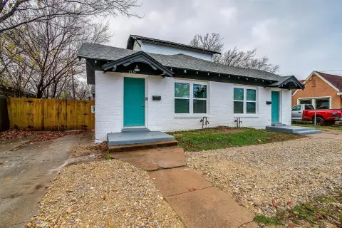5-Unit Apartment Building