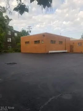 Commercial Flex Space Opportunity