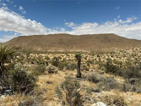 5-Acre Land with Panoramic Views
