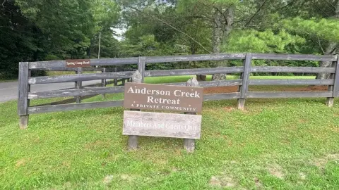 Equestrian Acreage with Room for Horses