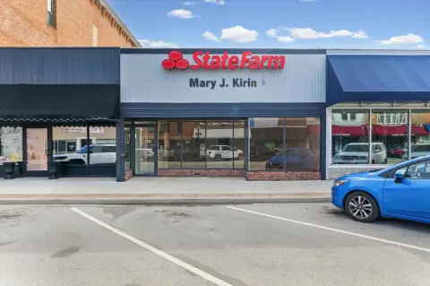 Downtown Paxton Commercial Space Available