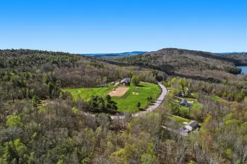 Expansive Acreage in Pittsfield, NH
