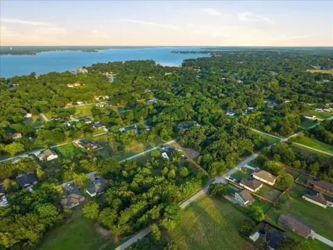 Residential Land in Paradise Bay