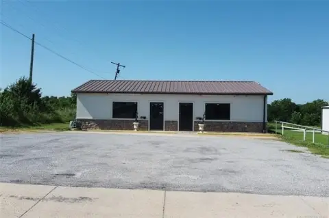 Commercial Property on Highway 70