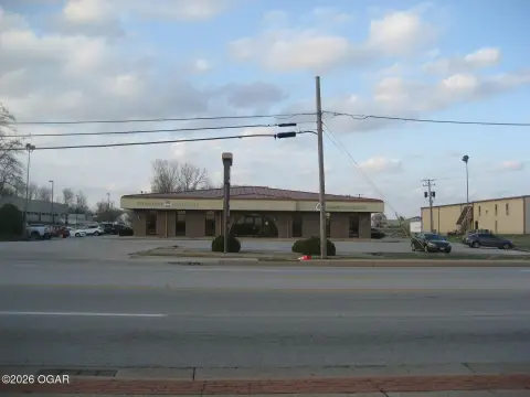 Joplin Commercial Investment Opportunity