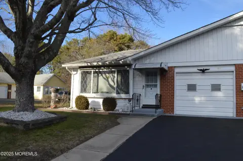 Ranch-Style Residential Income Home