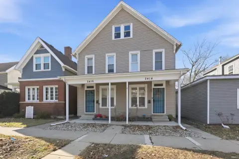 Well-Maintained Townhouse Duplex in Fort Wayne