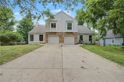 Renovated Duplex with Finished Basement
