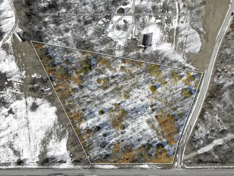 Wooded Acreage in Ash Grove