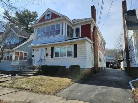 Two-Family Home in Outer Sedgewick