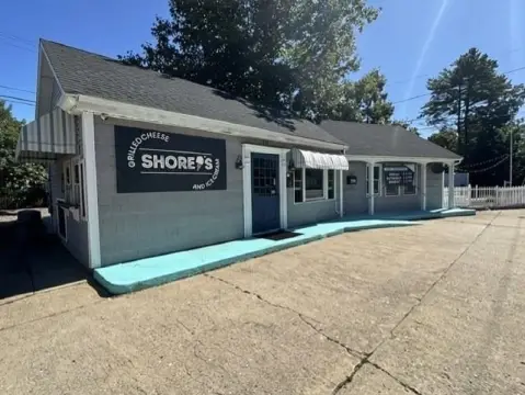 Restaurant with Equipment