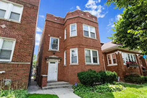 Brick Duplex with Garden Unit