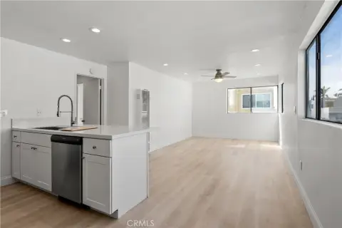 Renovated Apartment with Private Deck