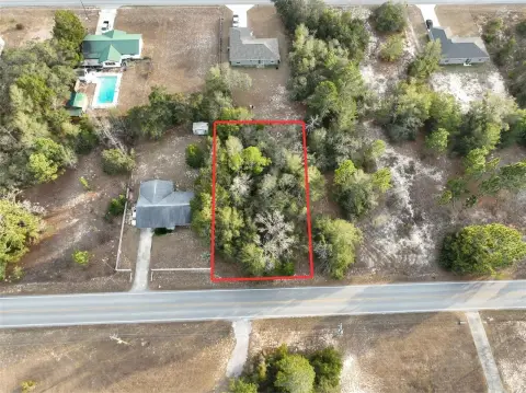 Quarter-Acre Lot Near Rainbow Springs