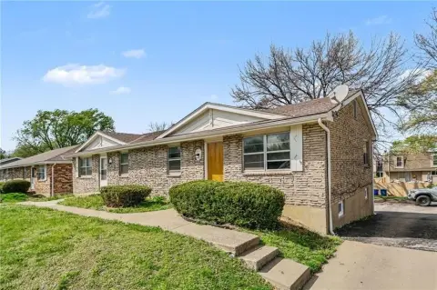 Two-Unit Brick Duplex with Garage