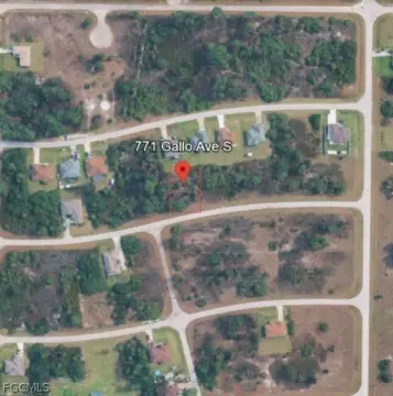 Residential Lot in Lehigh Acres