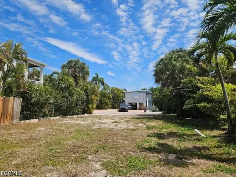 Fort Myers Beach Land Opportunity