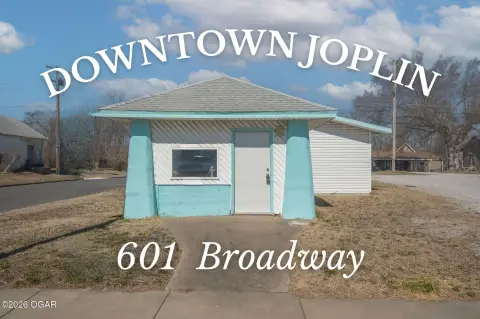 Route 66 Commercial Opportunity
