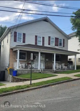 Duplex With Separate Utilities