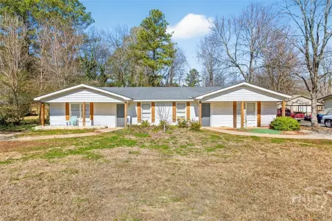 Tenant-Occupied Duplex Income Property