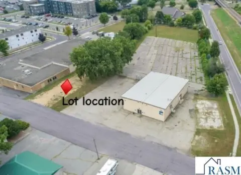 Commercial Lot