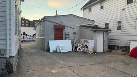 Flushing Commercial Basement Space Available