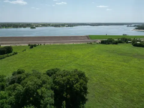 Creek-Front Farmland with Pecan Trees