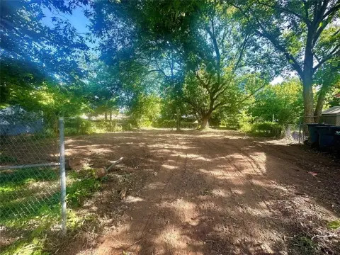 Ready-to-Build Lot Near Downtown Waco